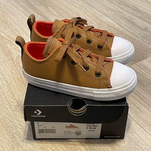 Converse Toddler Size 9